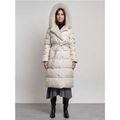 Пальто утепленное с капюшоном и мехом зимнее женское бежевого цвета 133203B