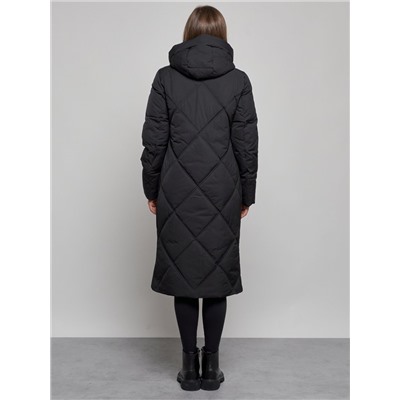 Пальто утепленное молодежное зимнее женское черного цвета 52358Ch