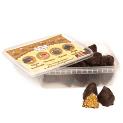 Пирамидки из семечек в карамели с кунжутом в шоколаде