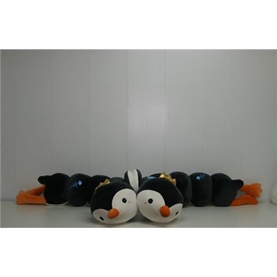 Мягкая игрушка Пингвин гусеница батон длинный 85 см