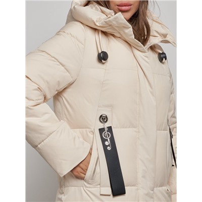 Пальто утепленное молодежное зимнее женское светло-бежевого цвета 52351SB